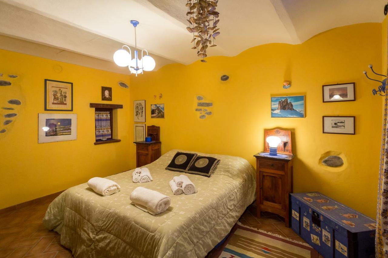 Relax Nel Noccioleto Hostal Novello Exterior foto